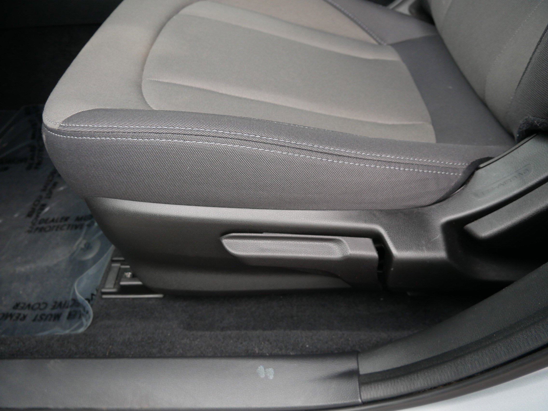 Used 2024 Ice Silver Metallic Subaru SUV CVT image 20