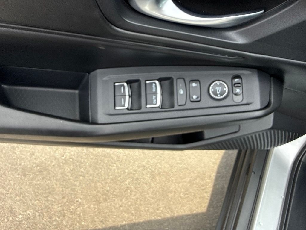 Used 2024  Honda EX image 14