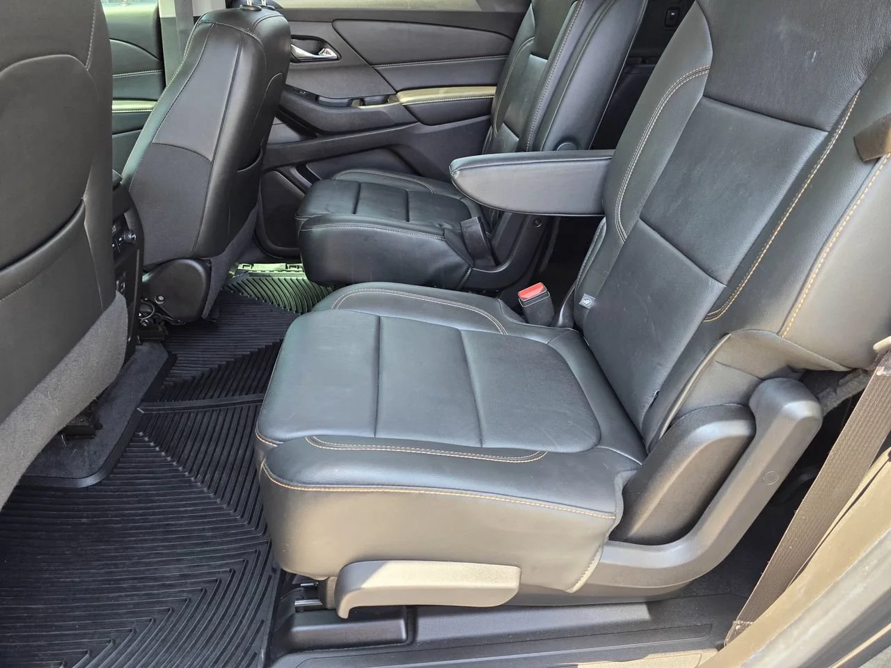 Used 2019 Graphite Chevrolet LT Leather image 32