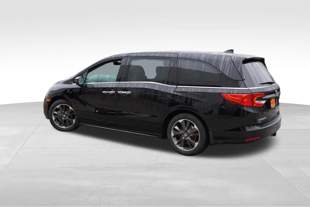 Used 2024 Crystal Black Pearl Honda Elite image 8
