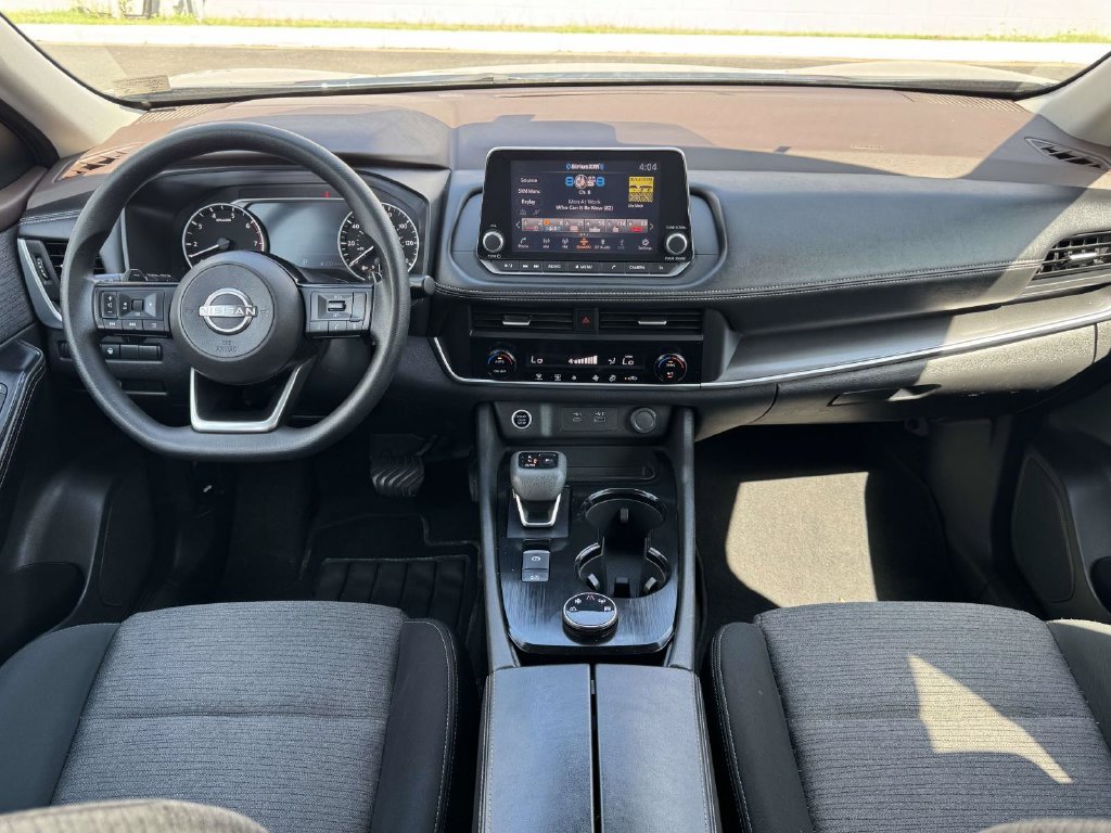 Used 2023 Gray Nissan SV image 2