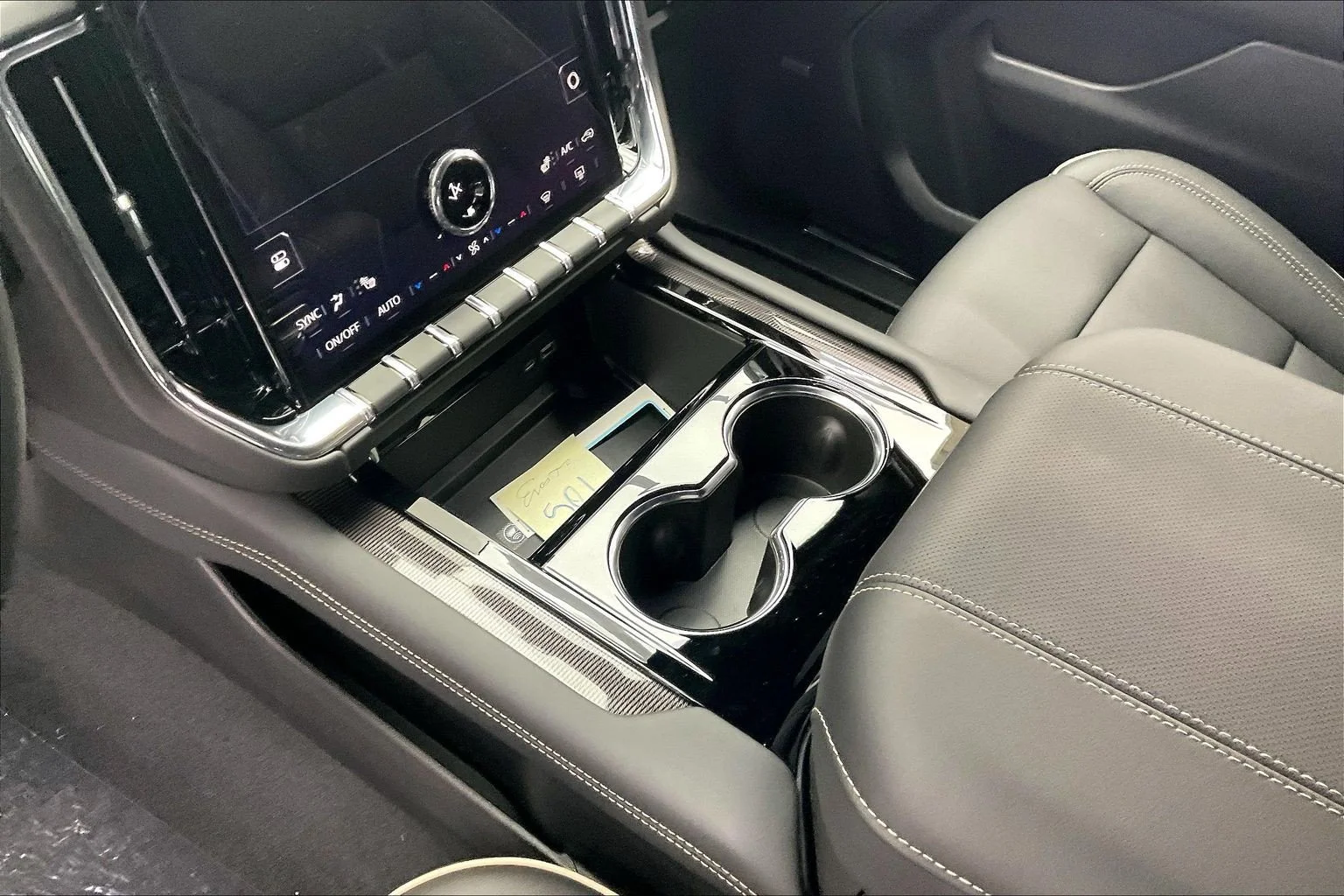 New 2026 Summit White GMC Elevation image 8