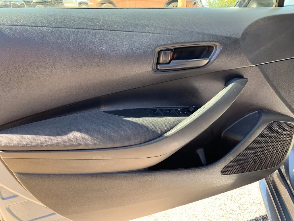 Used 2024  Toyota LE image 12