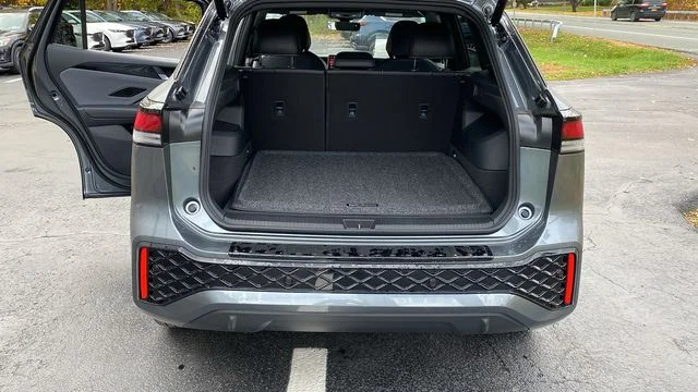 2026 Volkswagen Tiguan SE R-LINE BLACK - Photo 25