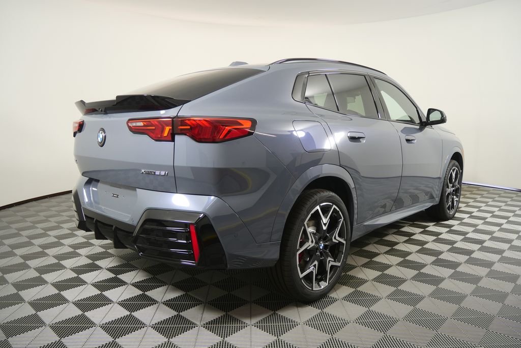 New 2026 Storm Bay Metallic BMW xDrive28i image 3