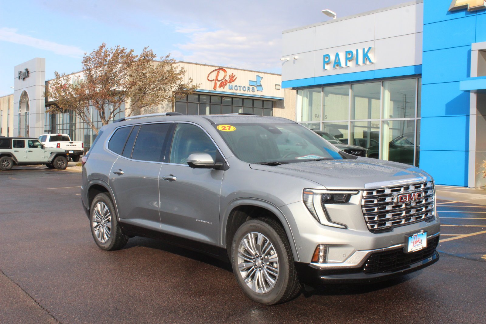 New 2027 Sterling Metallic GMC Denali image 7