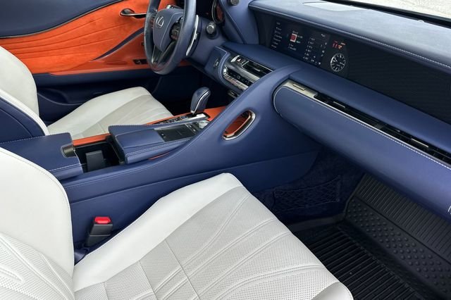 Used 2018 Blue Lexus 500 image 14