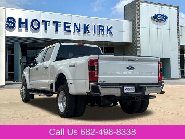 Used 2025 White Ford Lariat image 7