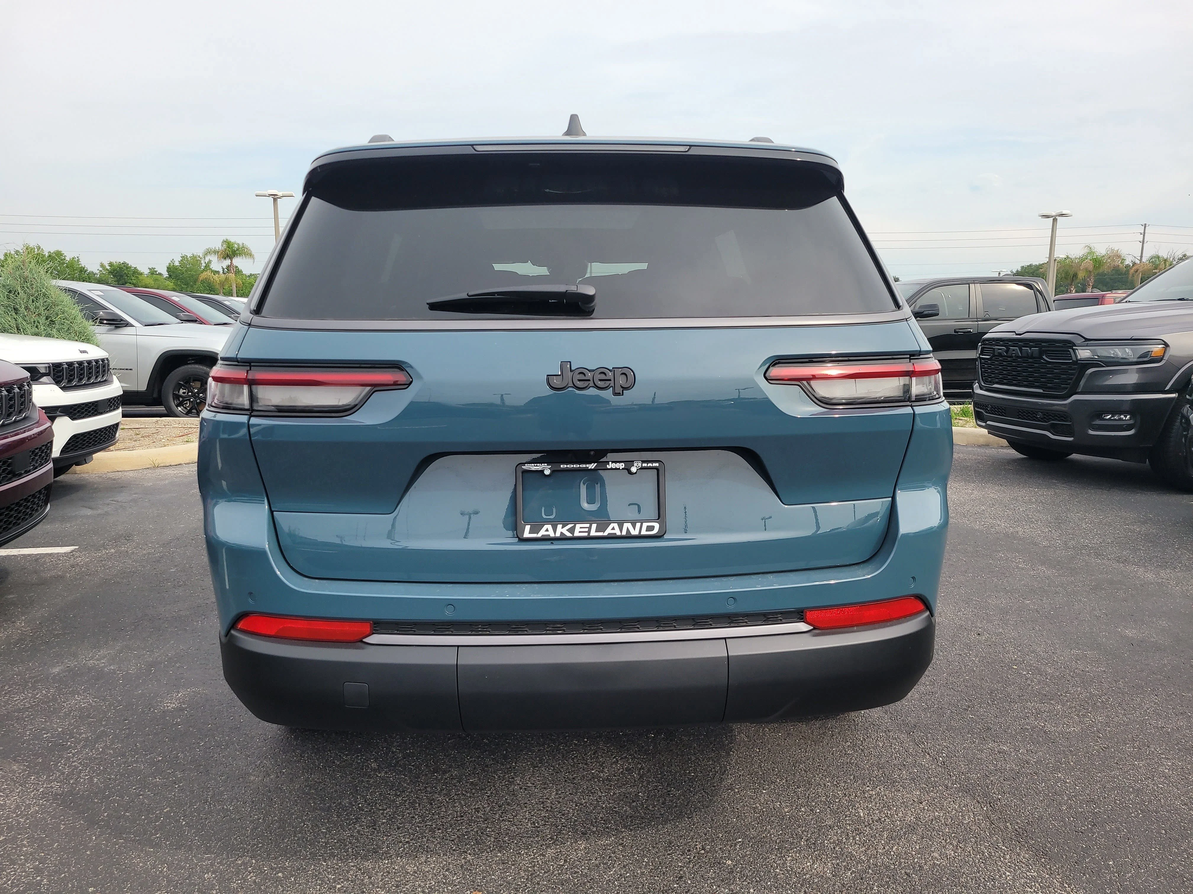 New 2026 Steel Blue Jeep Limited image 7