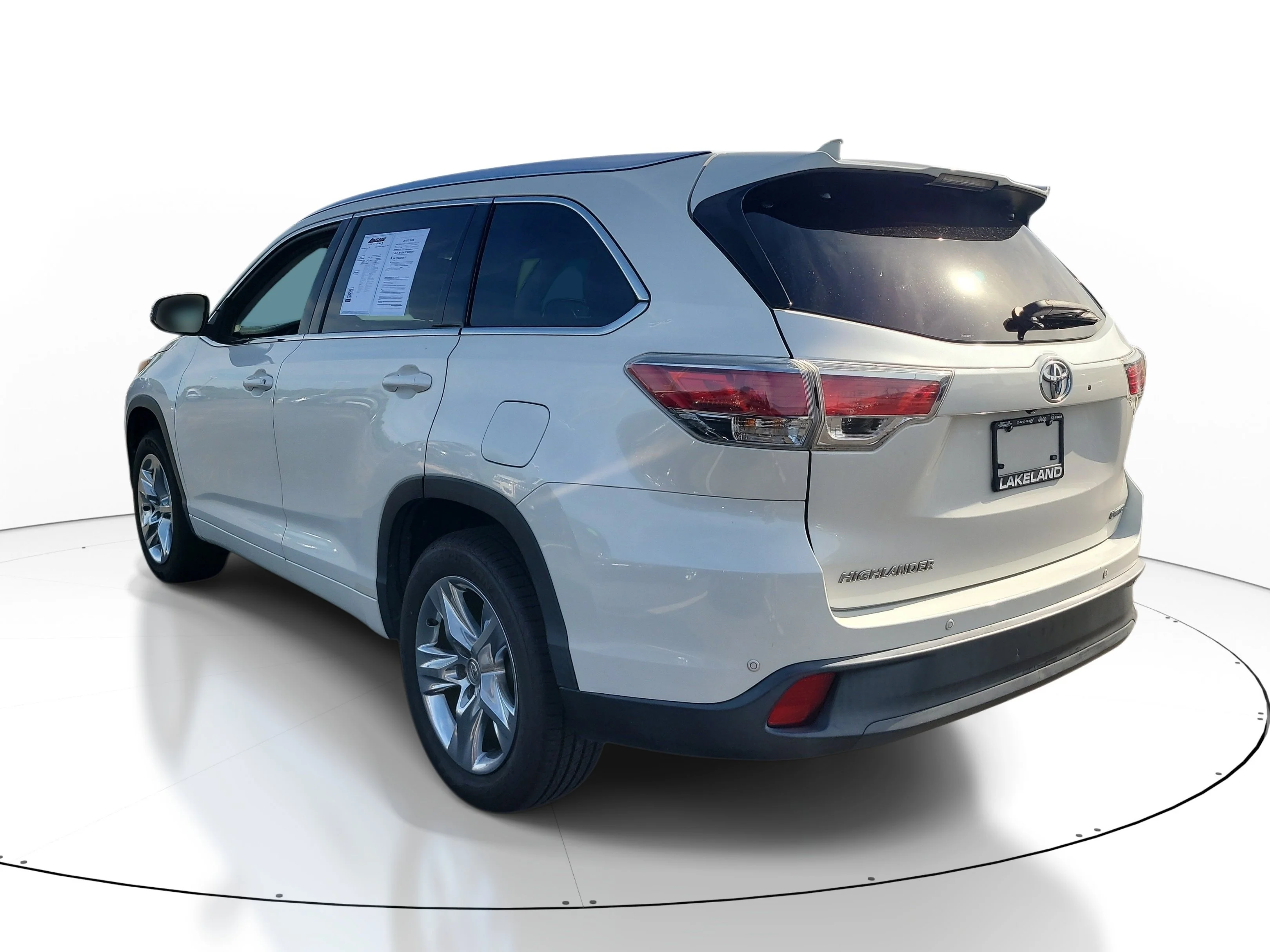 Used 2014 Blizzard Pearl Toyota Limited image 6