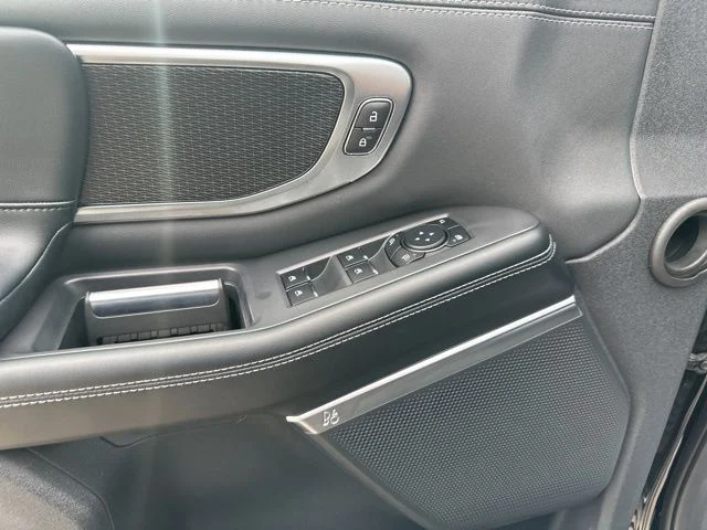 2025 Ford Expedition Platinum - Photo 36