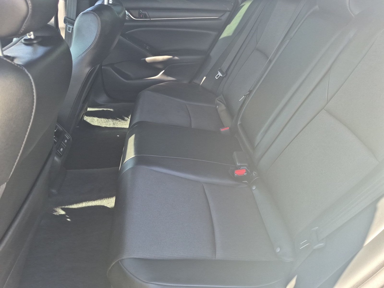 Used 2022 White Honda Sport image 18