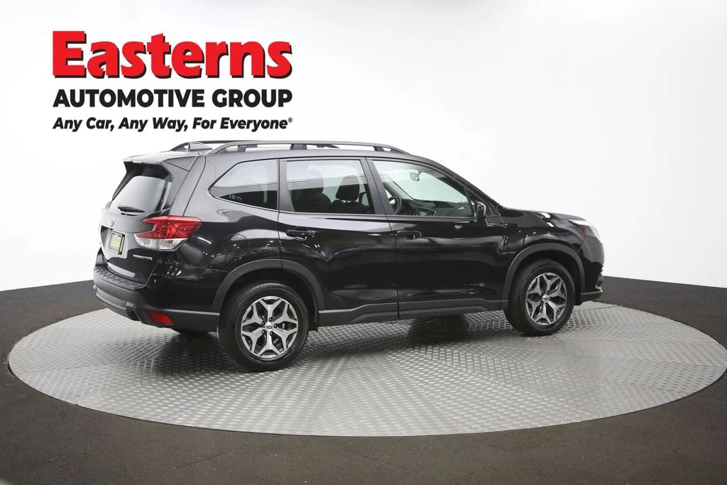 Used 2022 Black Subaru Premium image 46