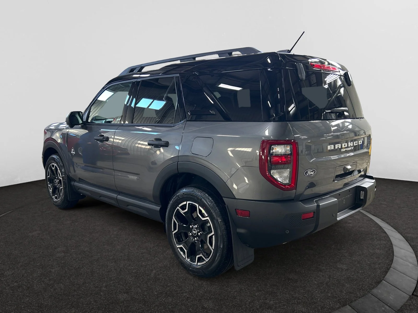New 2026 Carbonized Grey Metallic Ford Outer Banks image 3