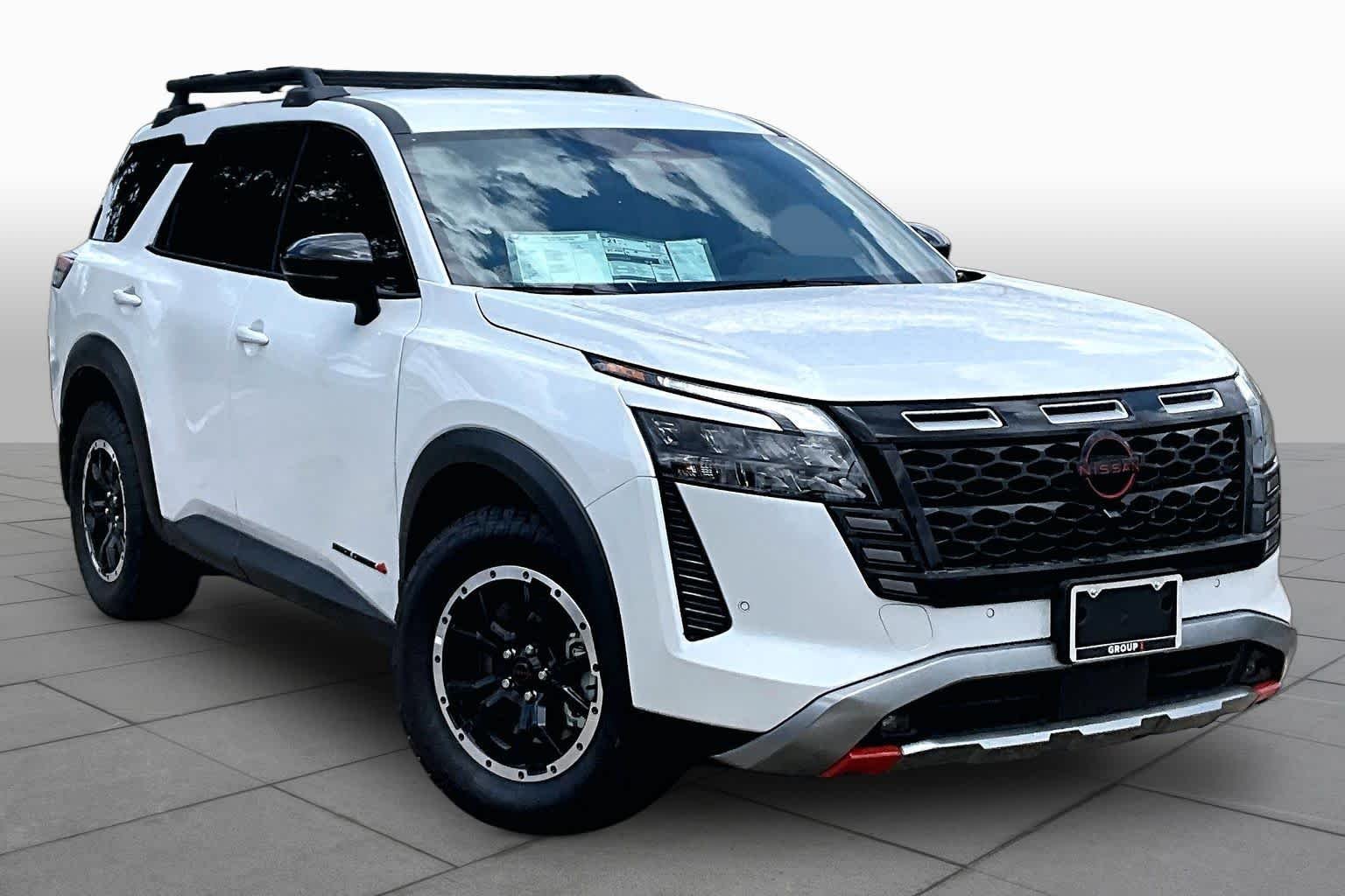 New 2026 Everest White Pearl Tricoat Nissan Rock Creek image 2