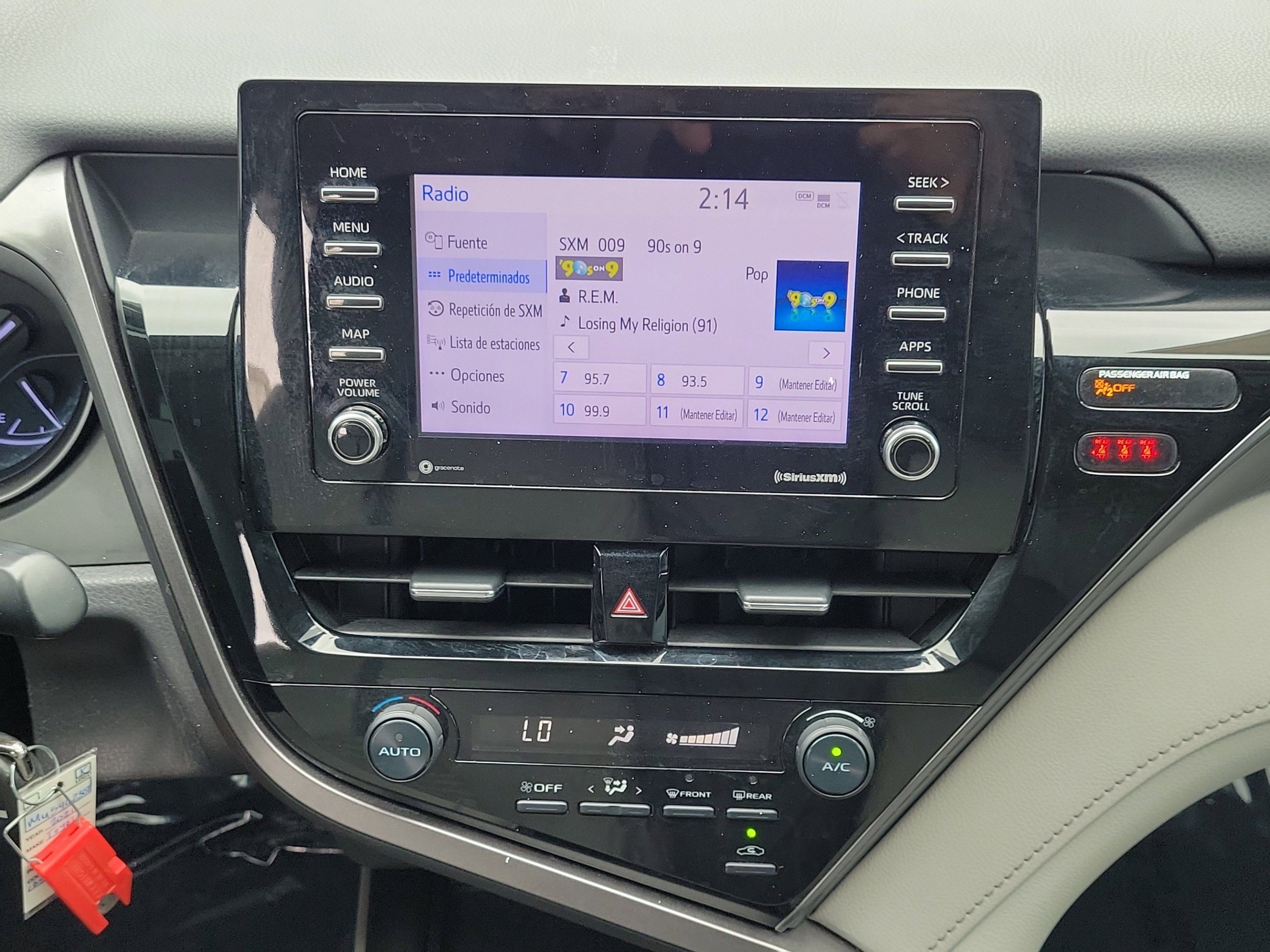 Used 2021 Aqua Toyota SE image 15