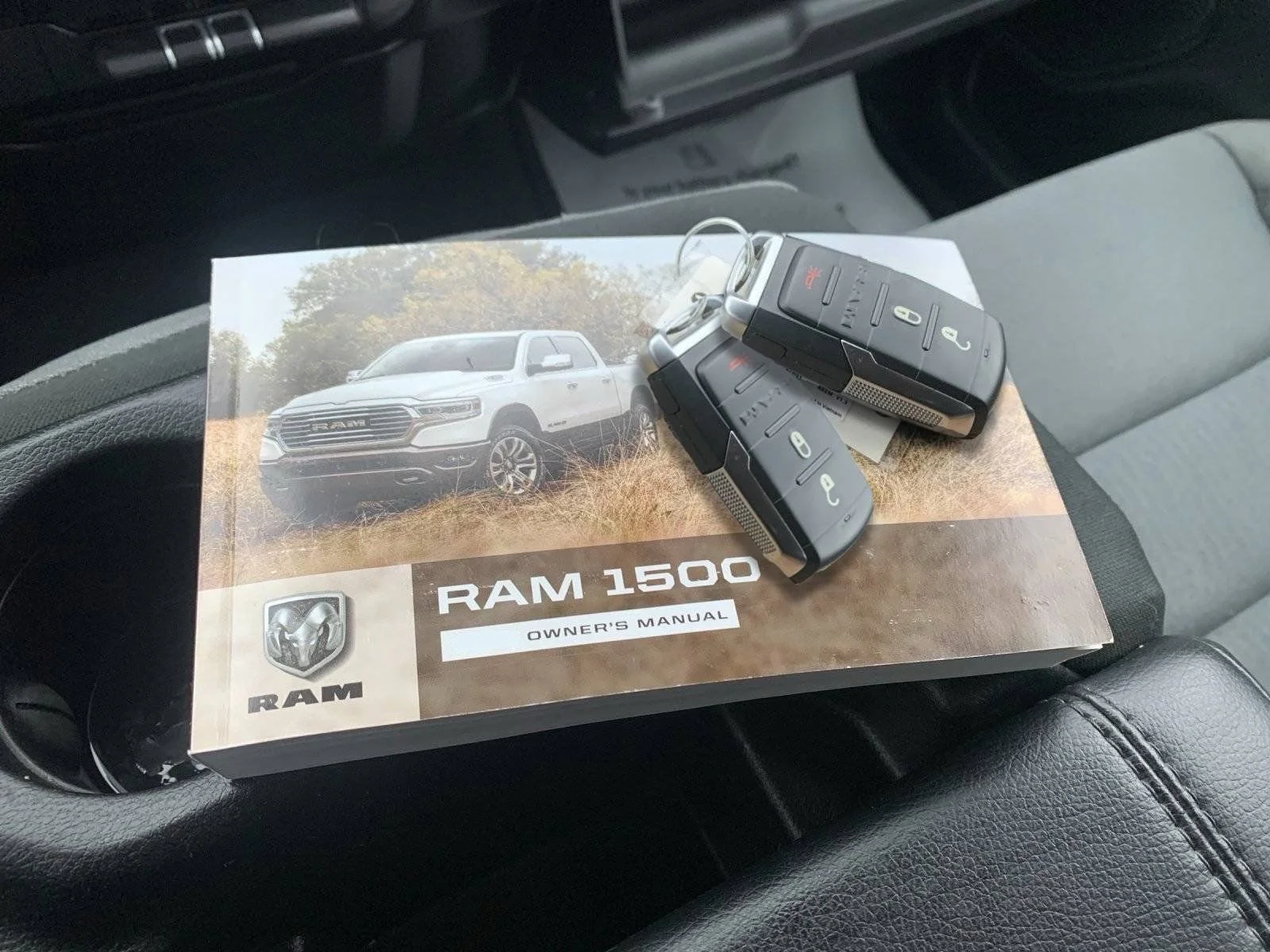 Used 2023 Bright White Cl Ram Big Horn image 9