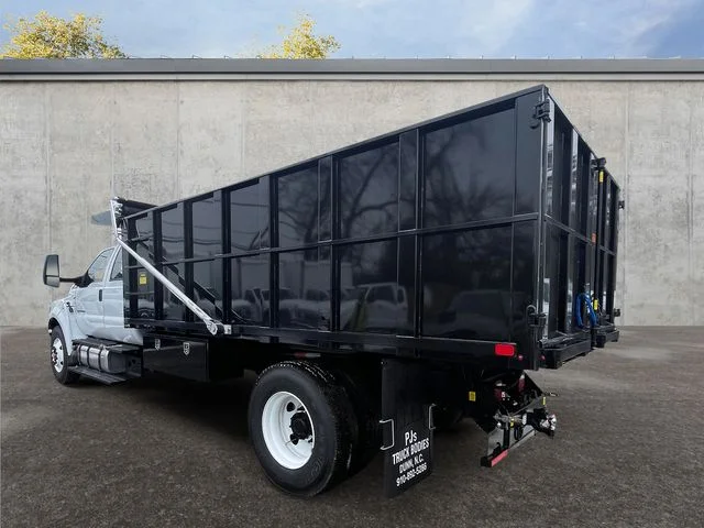 New 2026 White Ford Base image 3
