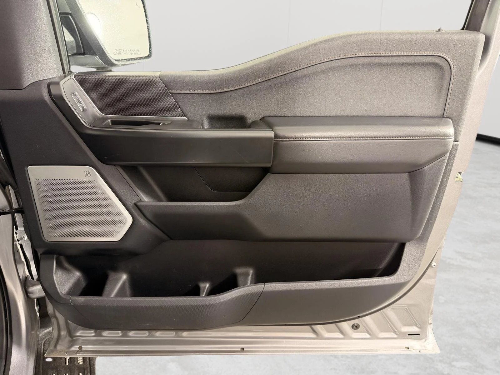 Used 2023 Iconic Silver Ford Raptor image 24