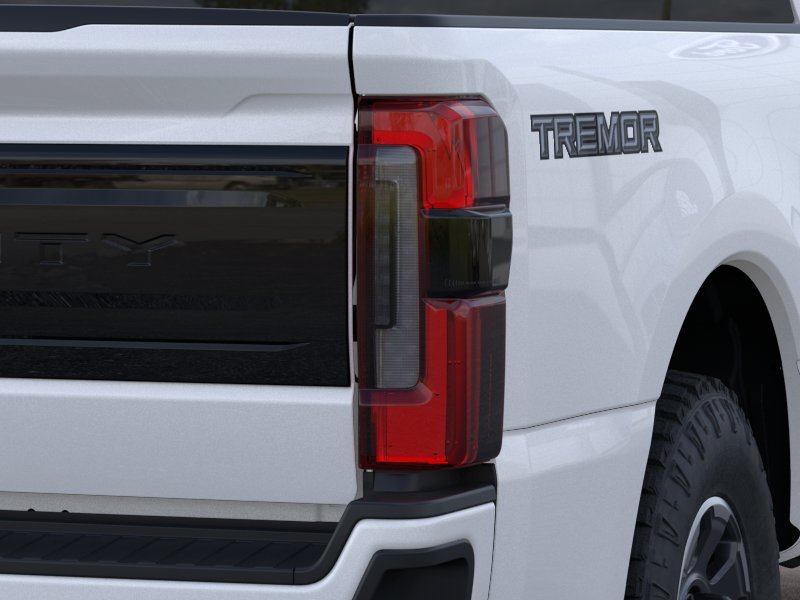 New 2026 Star White Metallic Tri-Coat Ford F-250® Platinum® image 21
