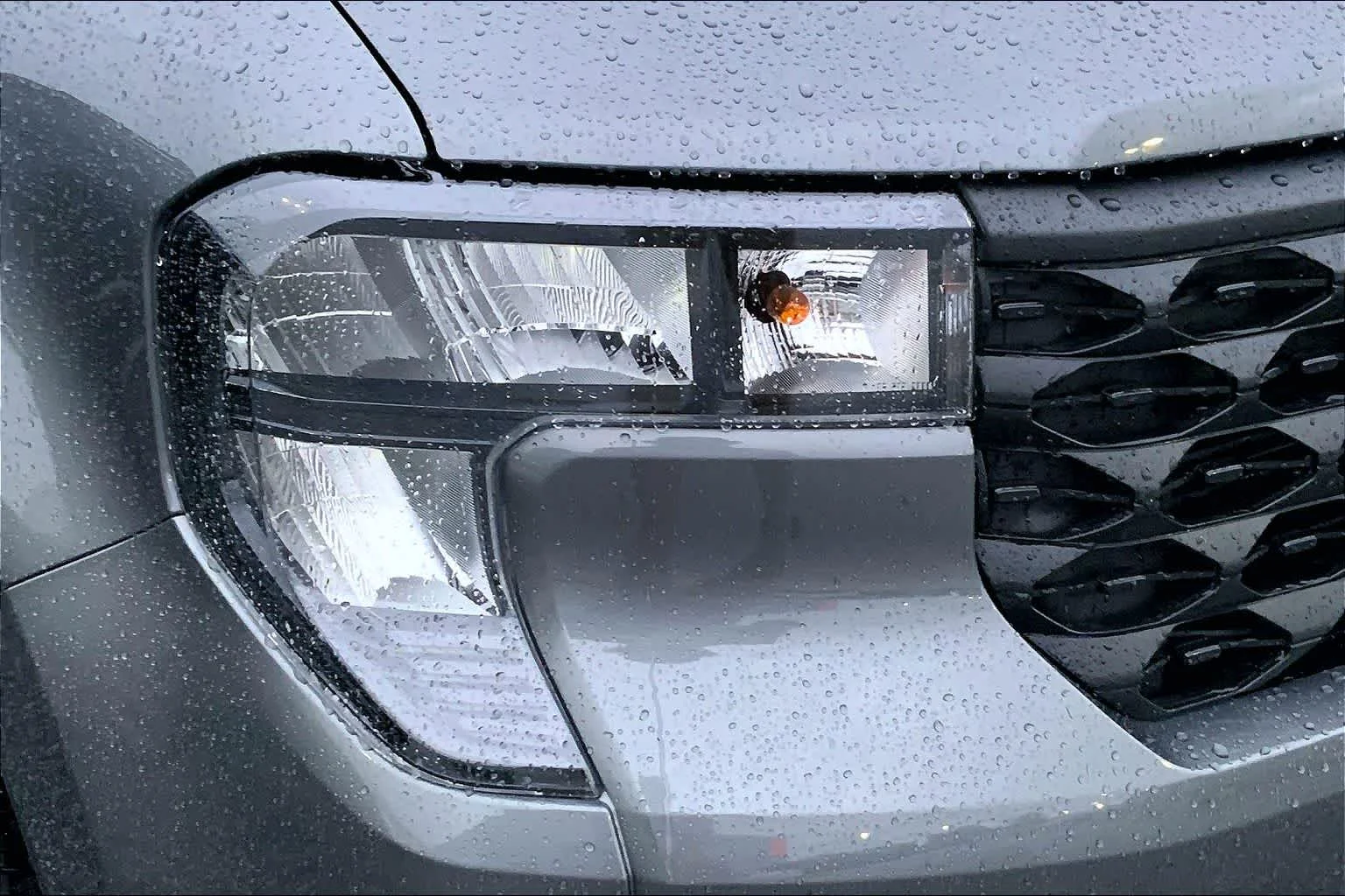 Used 2025 Carbonized Gray Metallic Ford XLT image 26