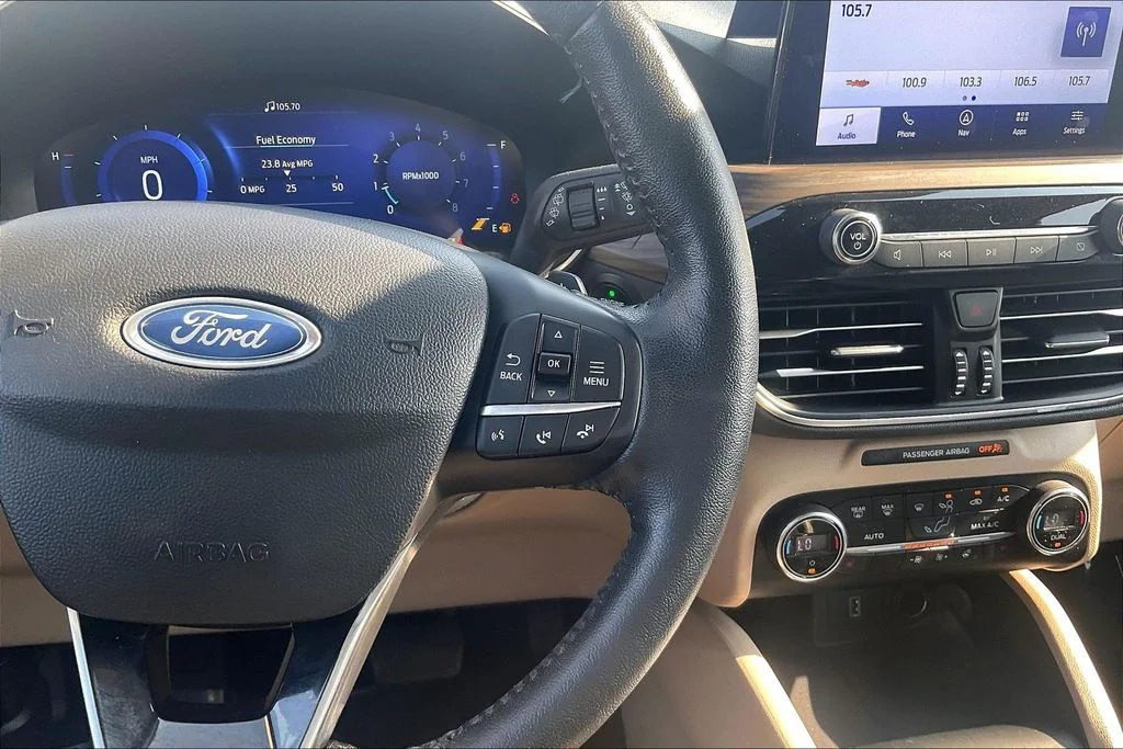 Used 2020 Blue Ford Titanium image 18
