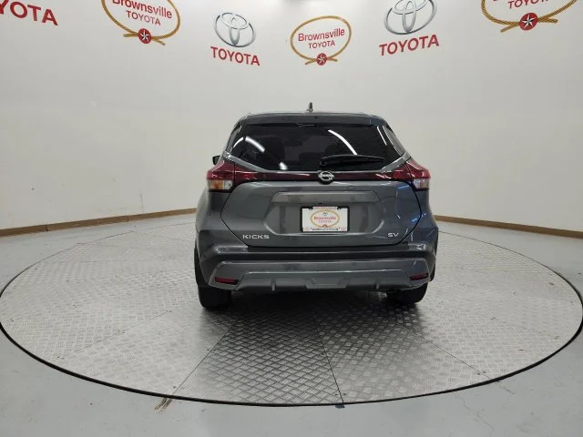 Used 2024 Gray Nissan SV image 7