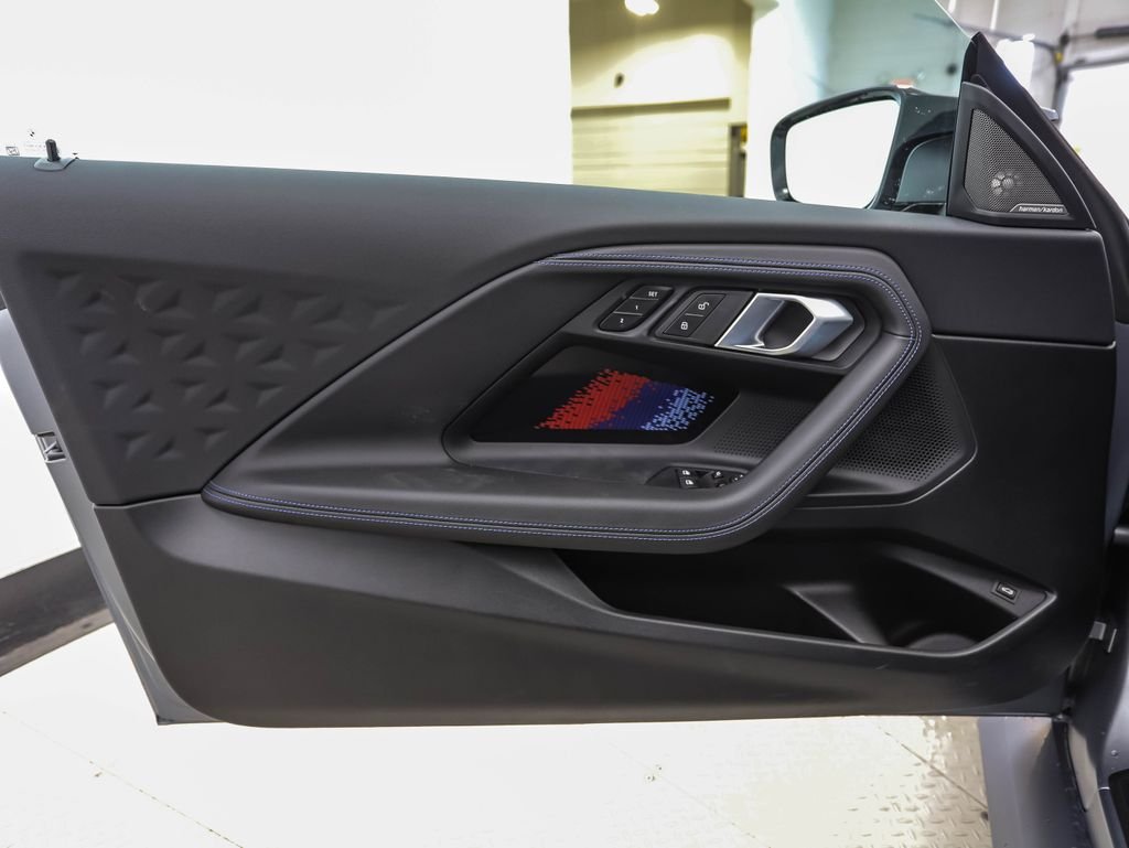 New 2026 Frozen Pure Grey Metallic BMW Base image 10