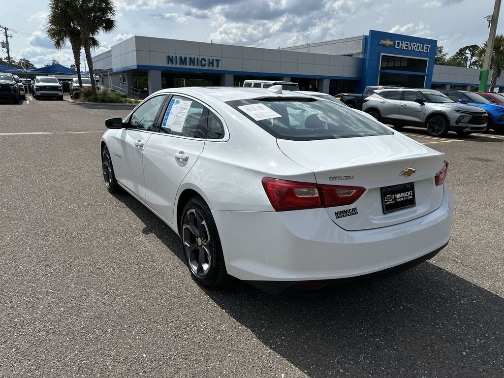 Used 2023 Summit White Chevrolet LT image 14