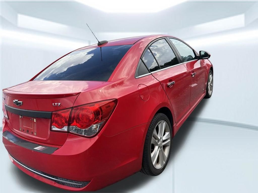 Used 2015 Red Chevrolet LTZ image 19