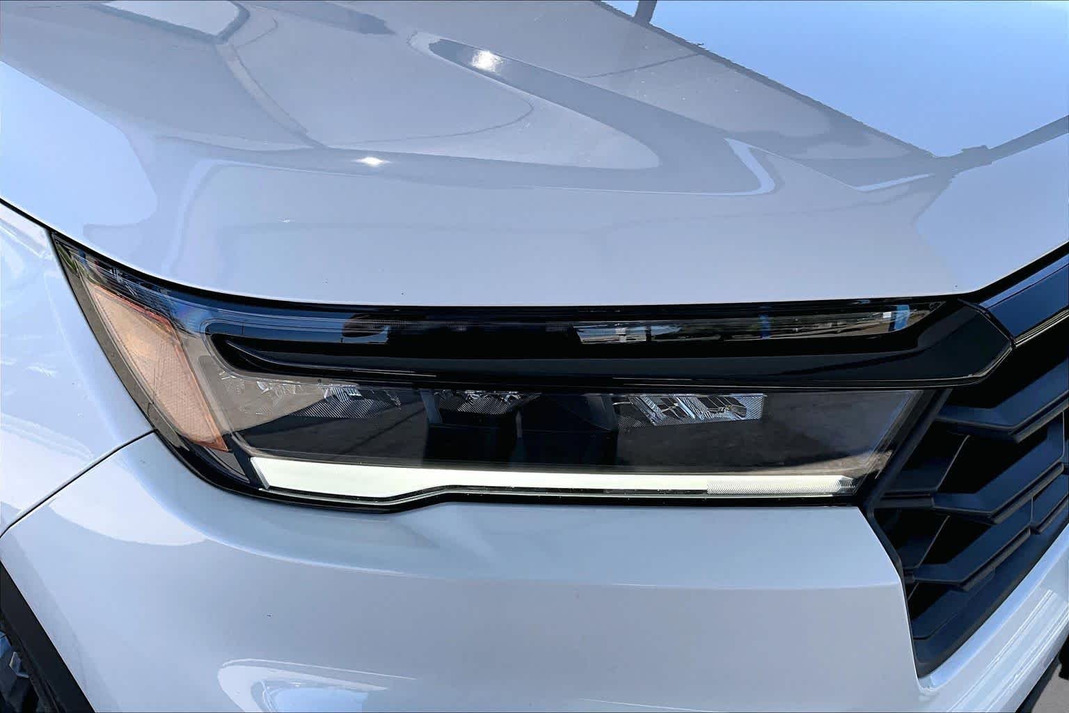 2025 Honda Pilot Sport - Photo 28
