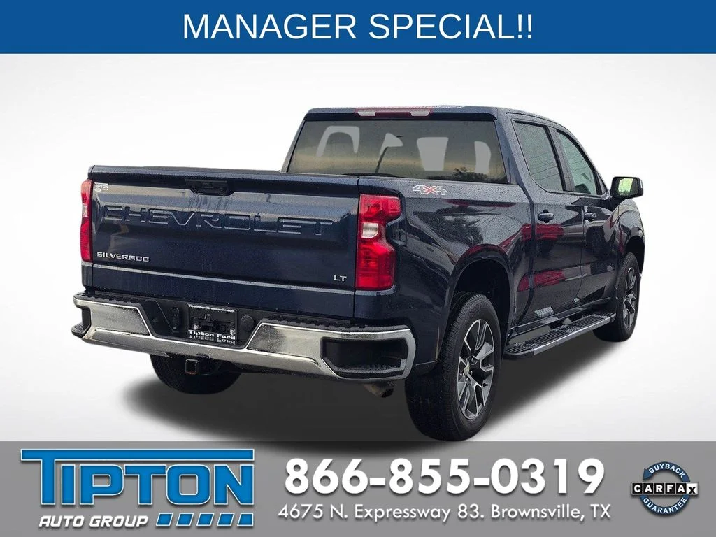 Used 2023 Blue Chevrolet LT image 5