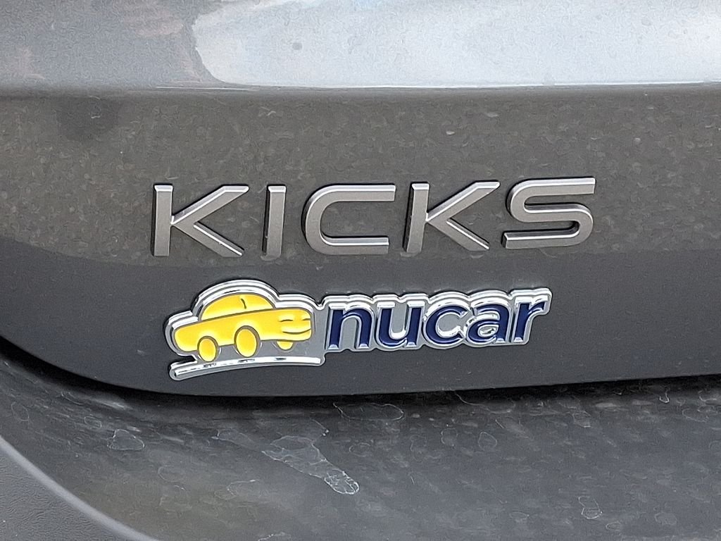 New 2026 Gray Nissan SR image 19