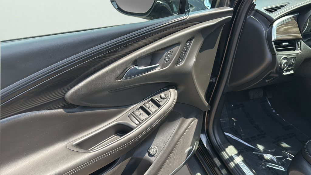 Used 2020 Black Buick Premium II image 10