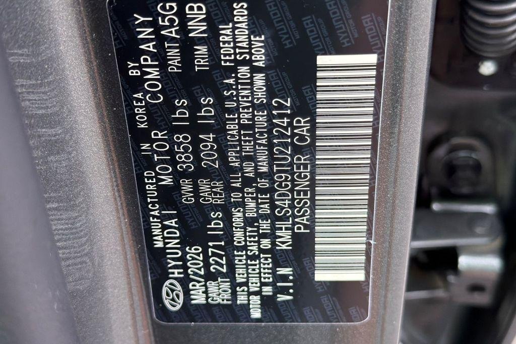 New 2026 Gray Hyundai SEL Sport Premium image 21