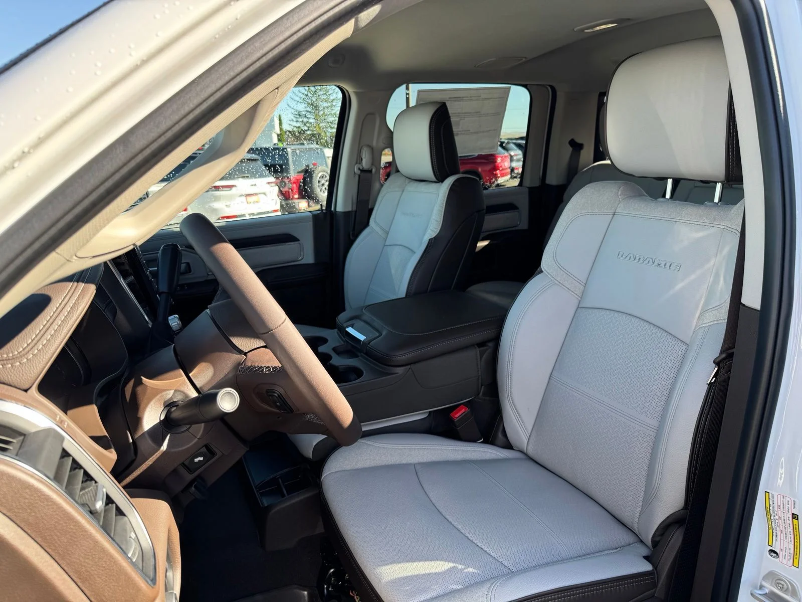 New 2026 Bright White Clear-Coat Exterior Paint RAM Laramie image 13