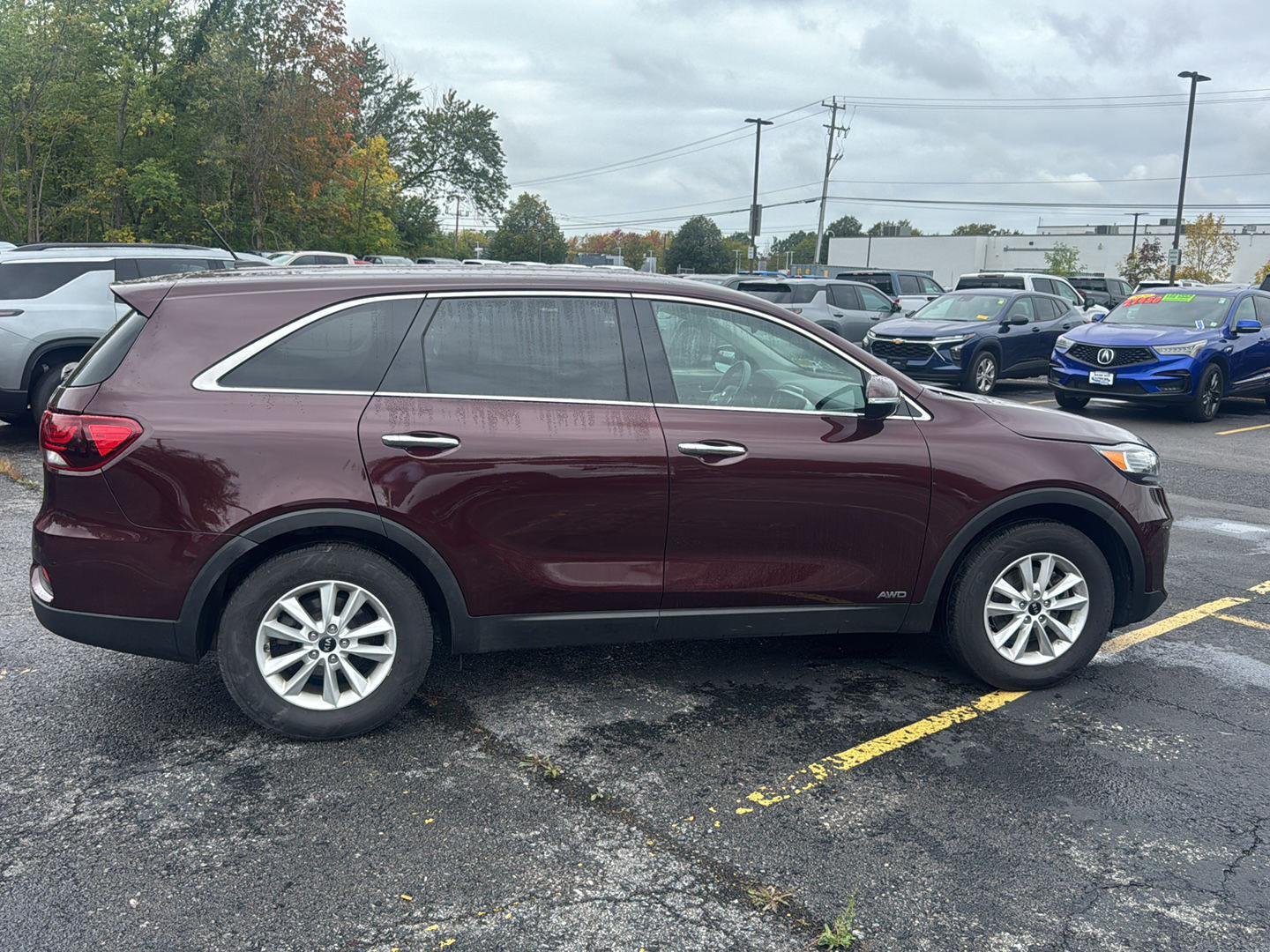 Used 2019 Sangria Kia LX image 9