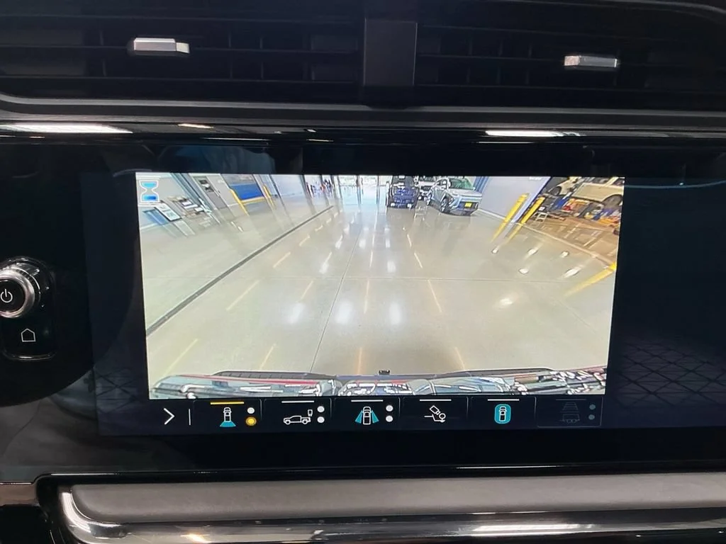 Used 2023 Titanium Rush Metallic GMC AT4X image 16