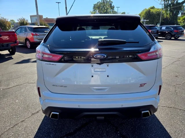 Used 2019 White Ford ST image 7