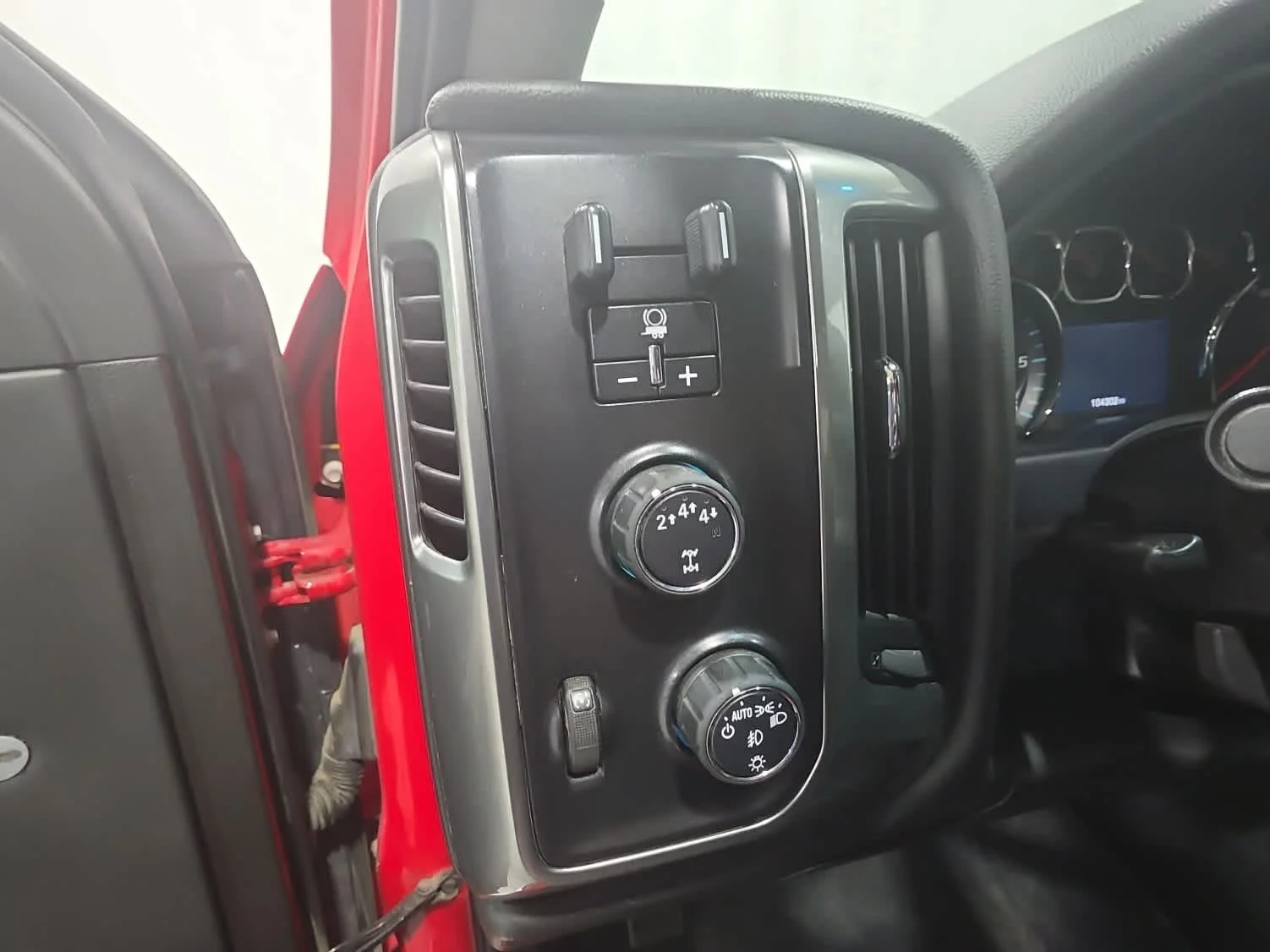 Used 2019 RED HOT Chevrolet LT image 18