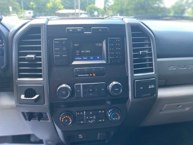 Used 2019 White Ford XL image 20