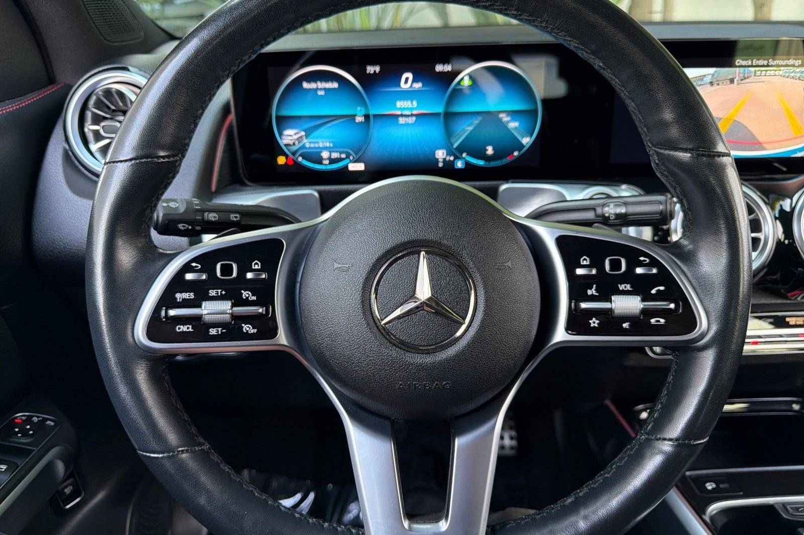 Certified Used 2022 White Mercedes-Benz GLB 250 image 22