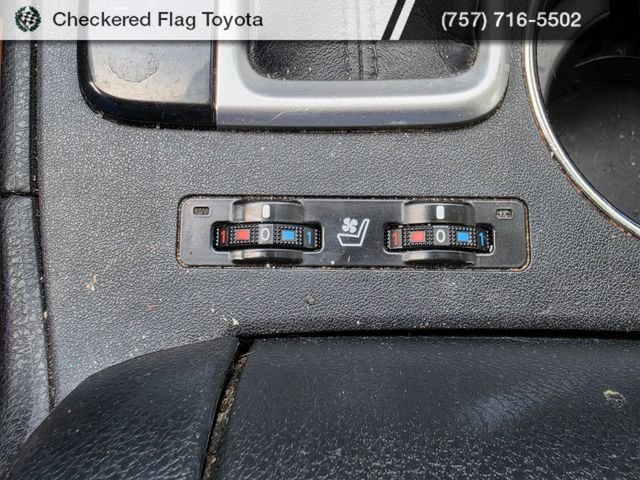 Used 2019 Blizzard Pearl Toyota Limited Platinum image 20