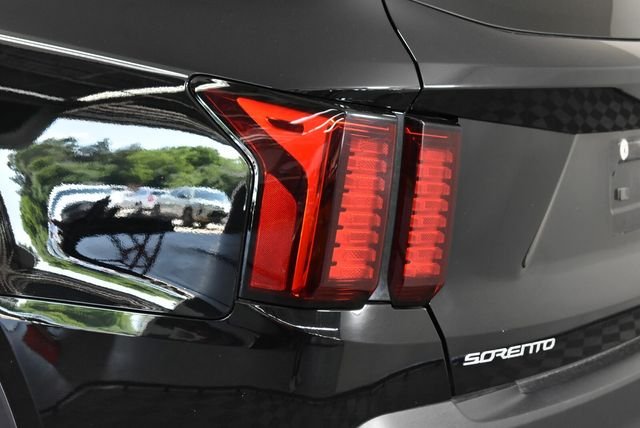 2023 Kia Sorento X-Line S - Photo 6