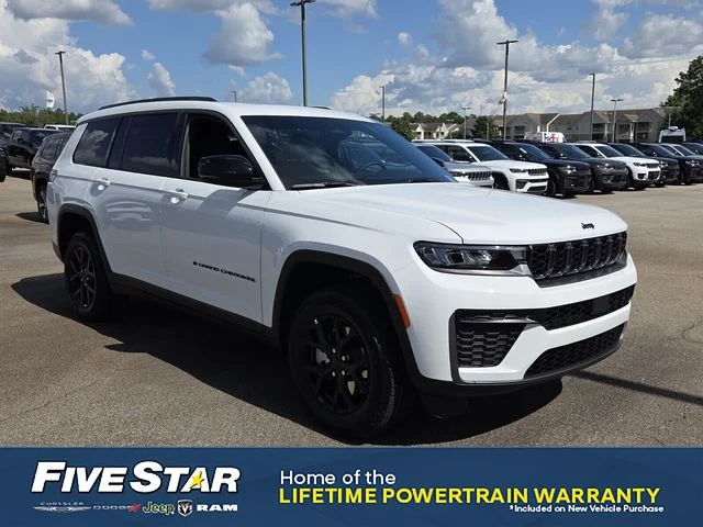 New 2026 Bright White Clear-Coat Exterior Paint Jeep Altitude image 1
