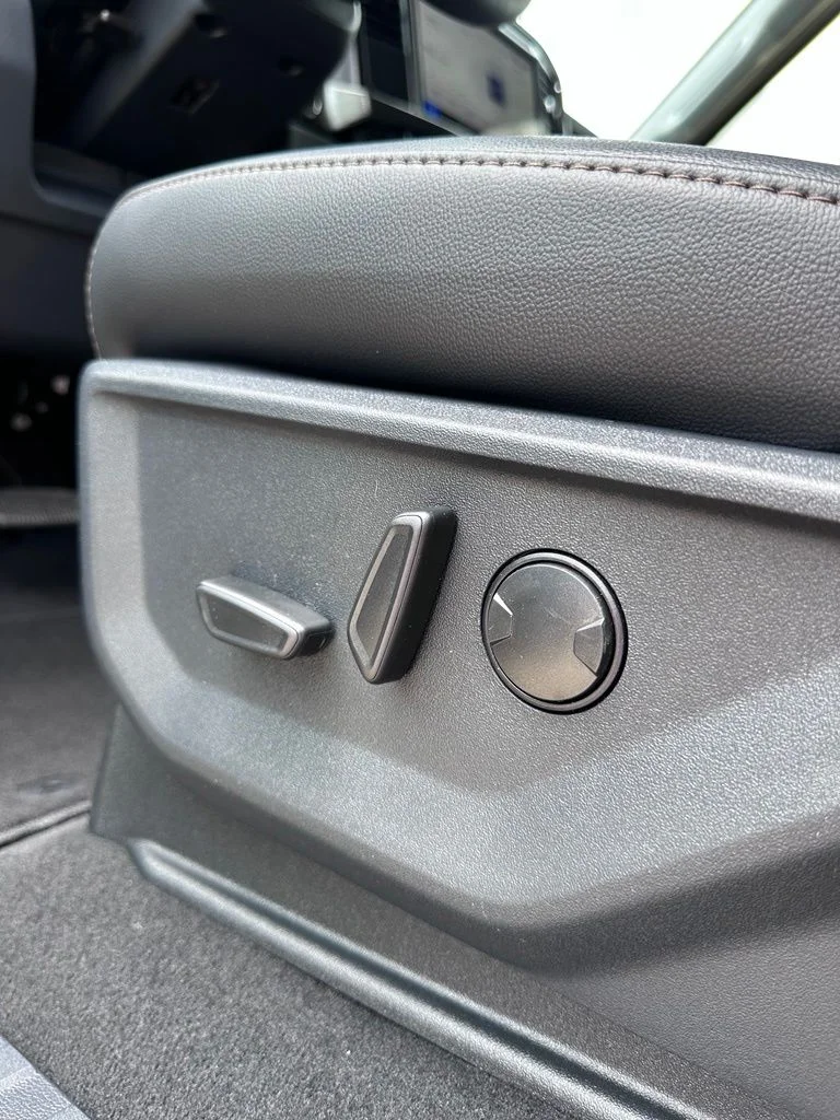 New 2026 Marsh Gray Ford Lariat image 11