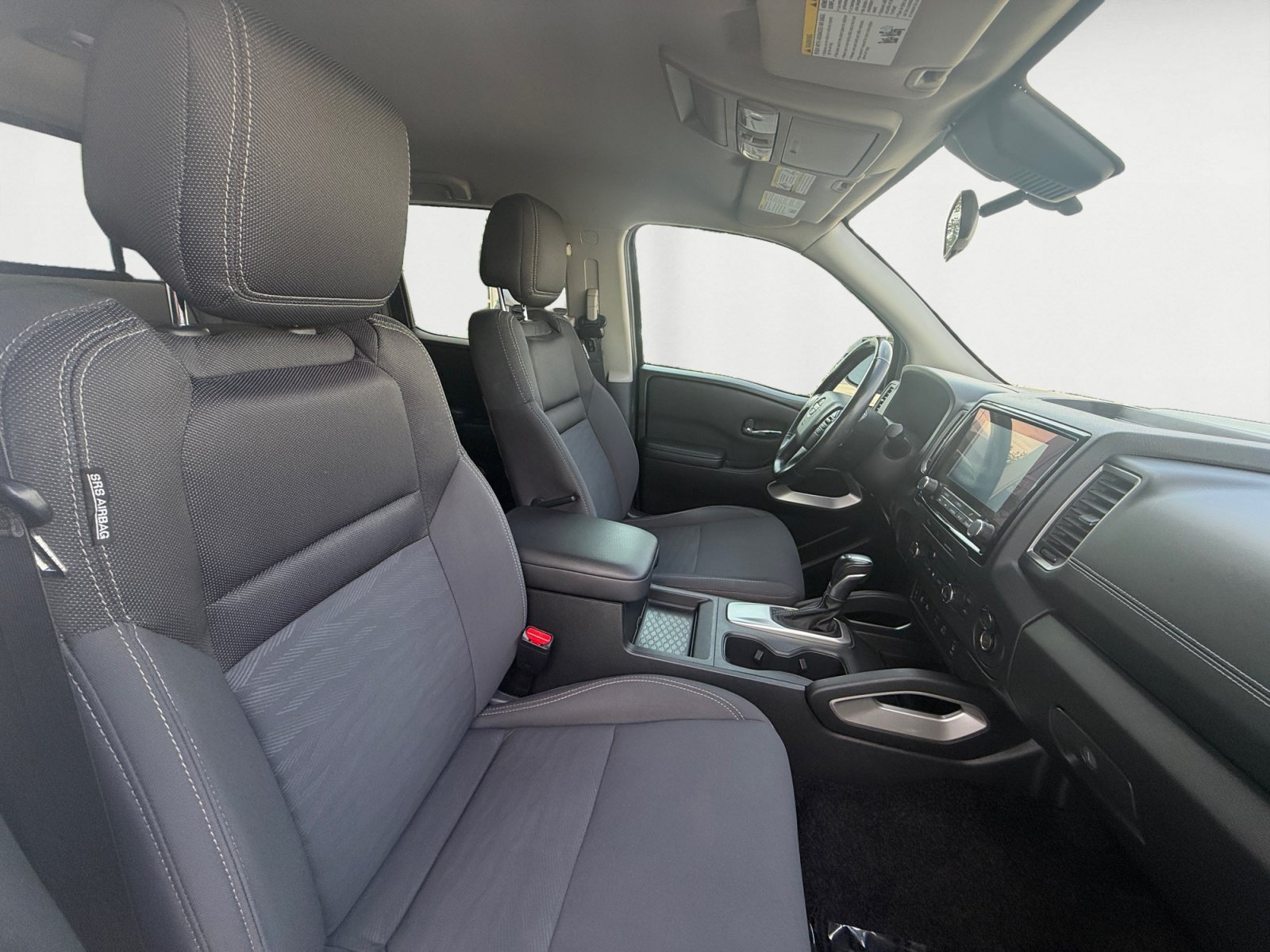 Used 2023 Glacier White Nissan SV image 15