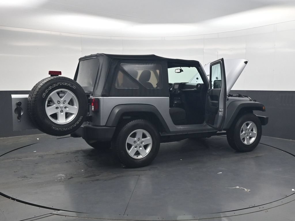 Used 2017 Silver Jeep Sport image 37