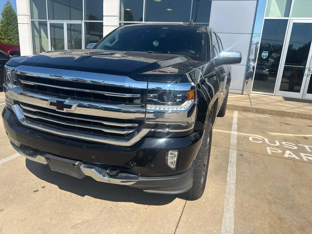 Used 2017 Black Chevrolet High Country image 4