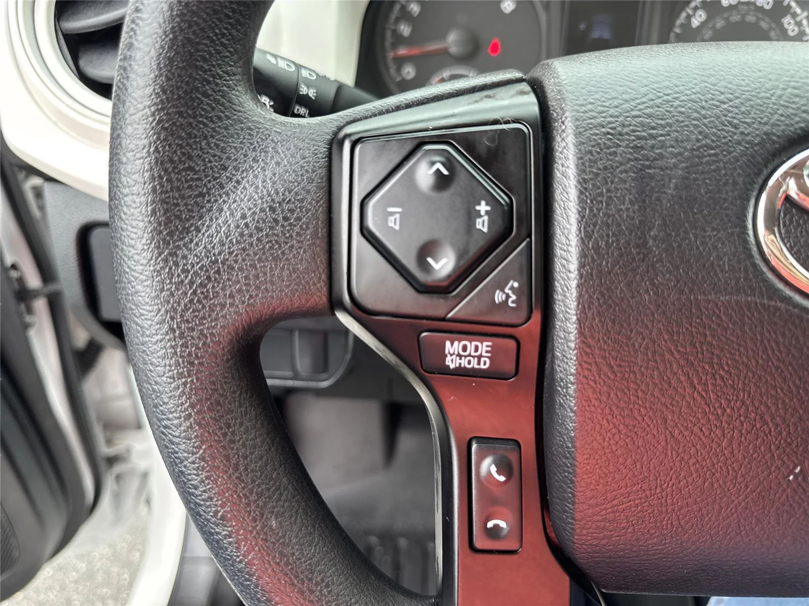 Used 2021 Super White Toyota SR image 22